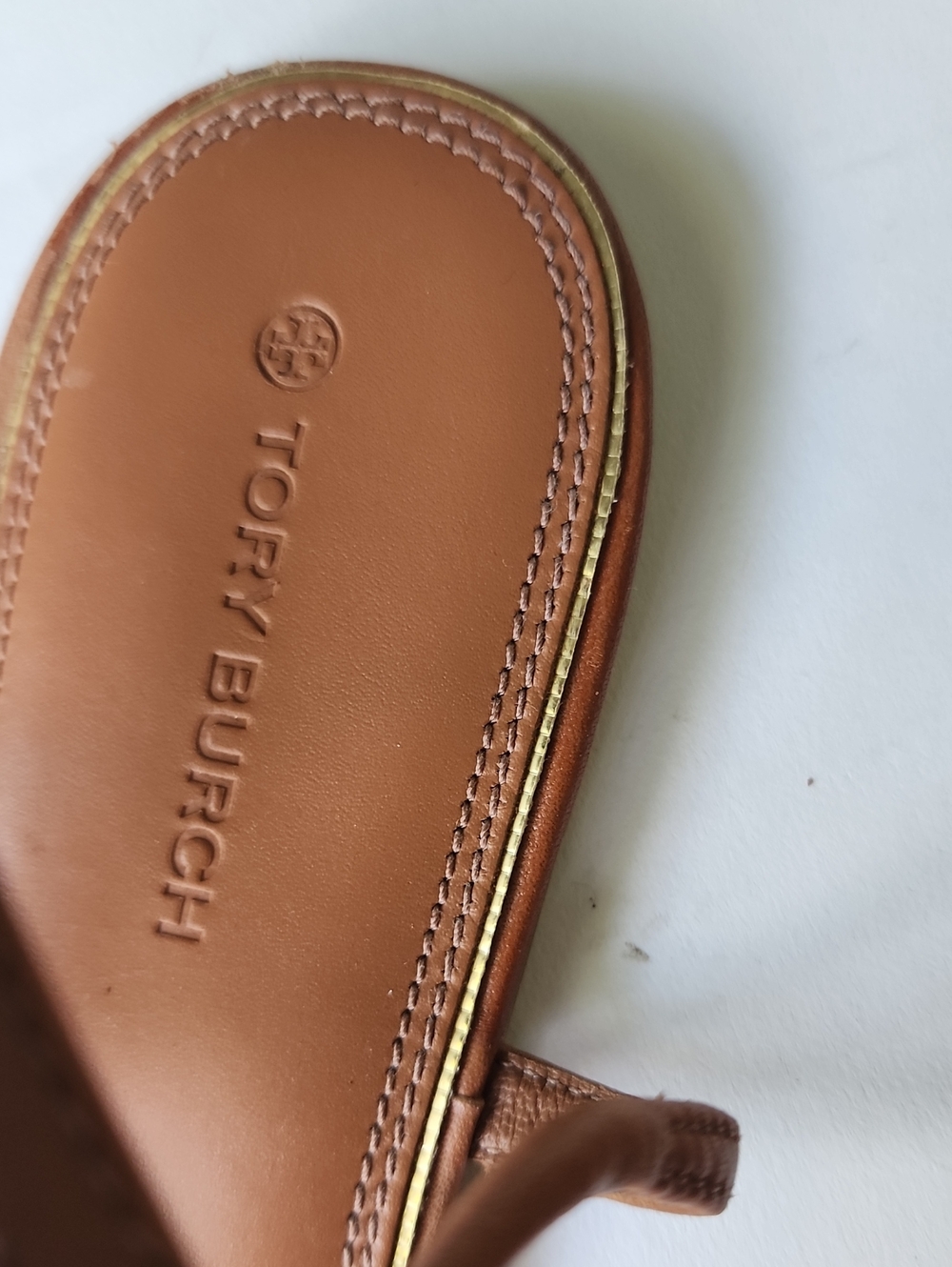 Tory Burch Ambra Emmy T-Strap Flat Sandals, Size 10 - Picture 3 of 9